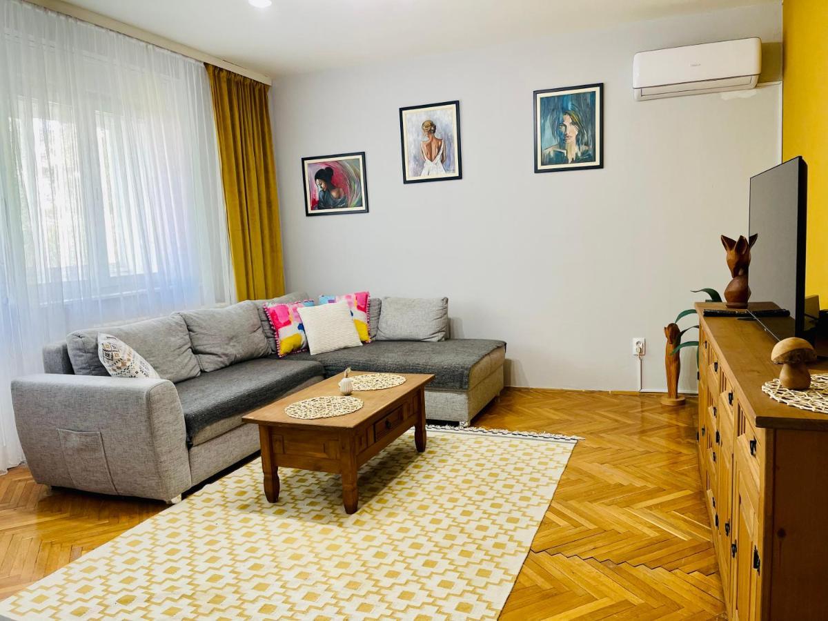 Apartman Jelena II Lejlighed Sremska Mitrovica Eksteriør billede